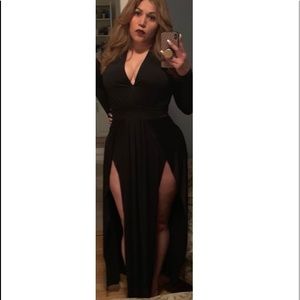 Fashion nova 2 side split deep v dress